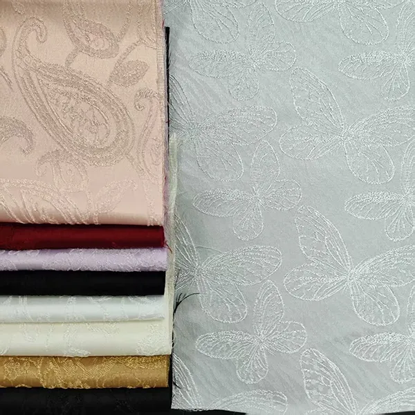 96% Poliester 4% Spandex Moale Confortabil Material de îmbrăcăminte Țesături pentru îmbrăcăminte Țesătură Jacquard din satin