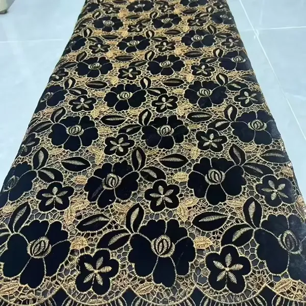 Wholesale Luxury Velvet Guipure Lace Middle East Velvet Lace Fabric Fashion High Quality Velvet Lace